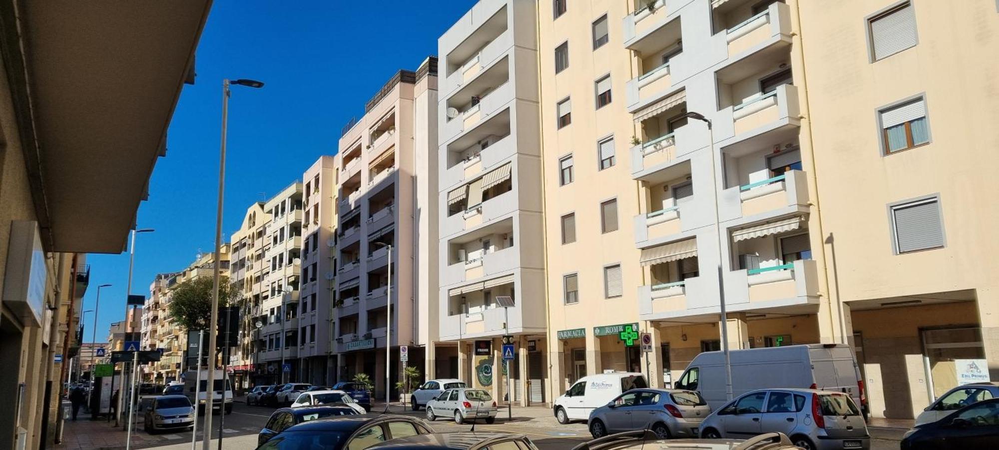Maison Gabriel Кальяри Экстерьер фото